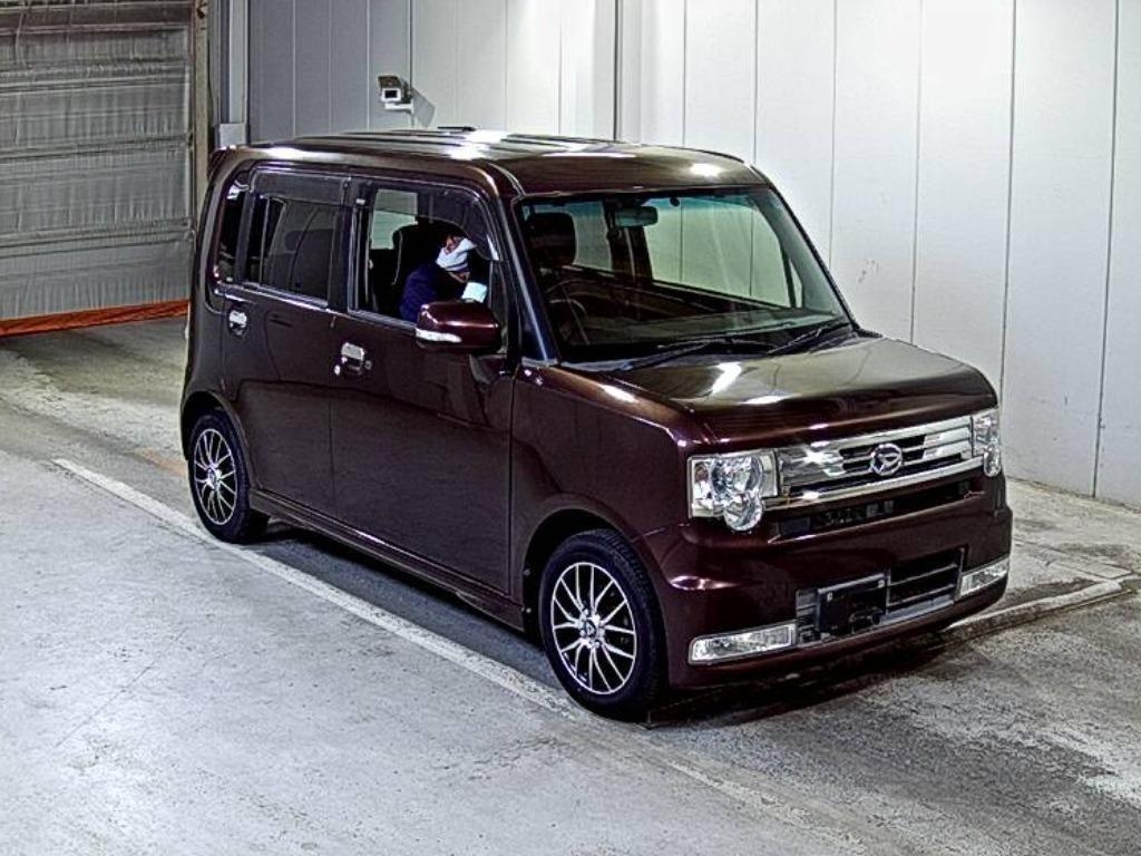DAIHATSU MOVE CONTE