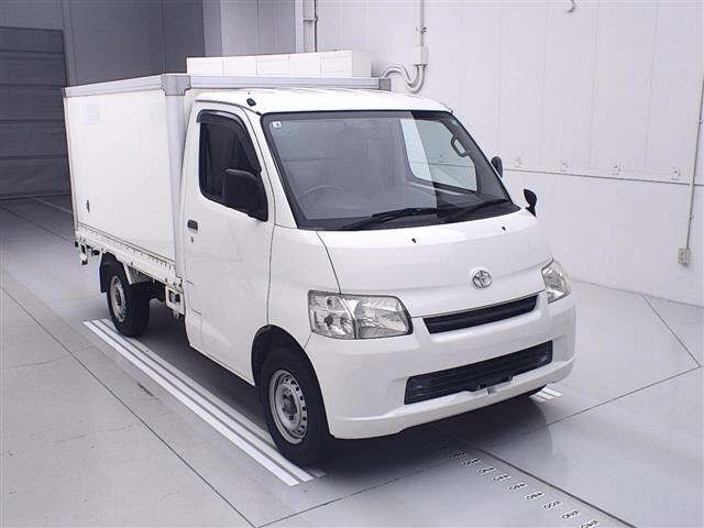 TOYOTA TOWN ACE