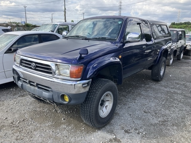 TOYOTA HILUX PICK UP