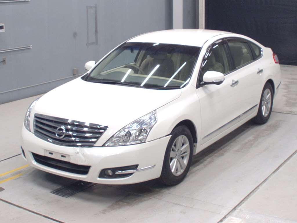 NISSAN TEANA