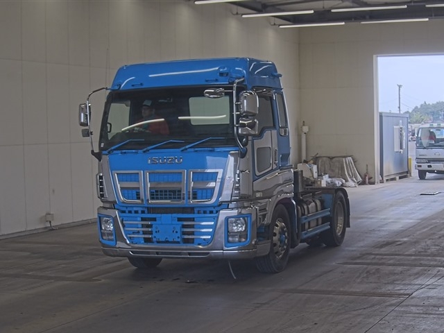 ISUZU GIGA