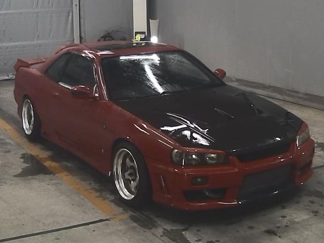 NISSAN SKYLINE