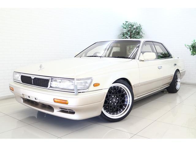 NISSAN LAUREL
