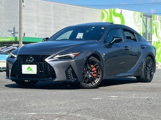 LEXUS IS