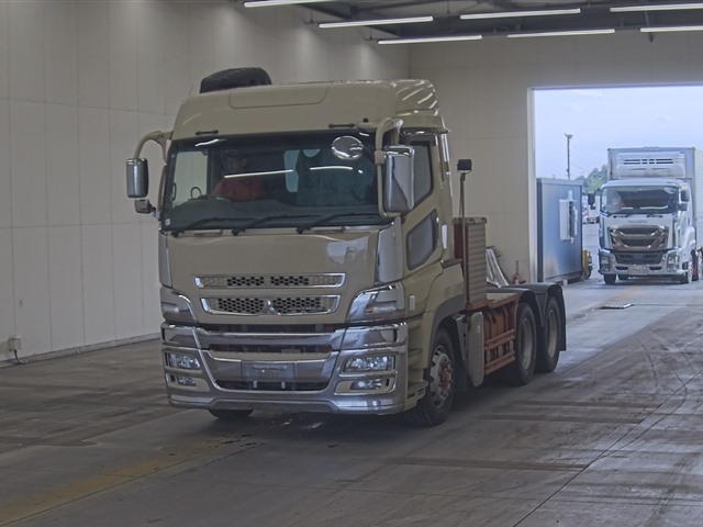 MITSUBISHI FUSO SUPER GREAT