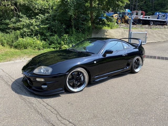 TOYOTA SUPRA