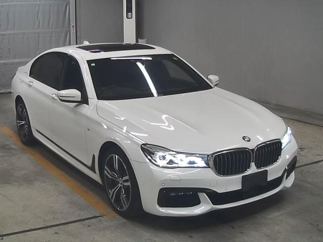 BMW 7 SERIES