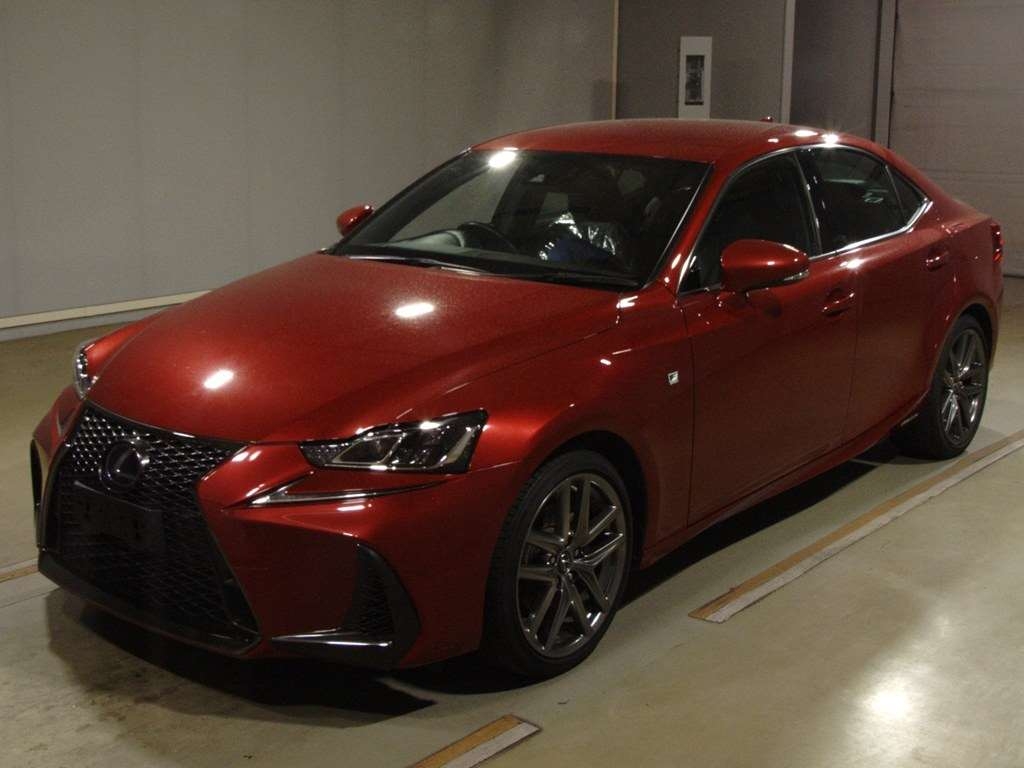 LEXUS IS