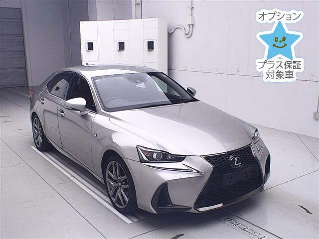 LEXUS IS