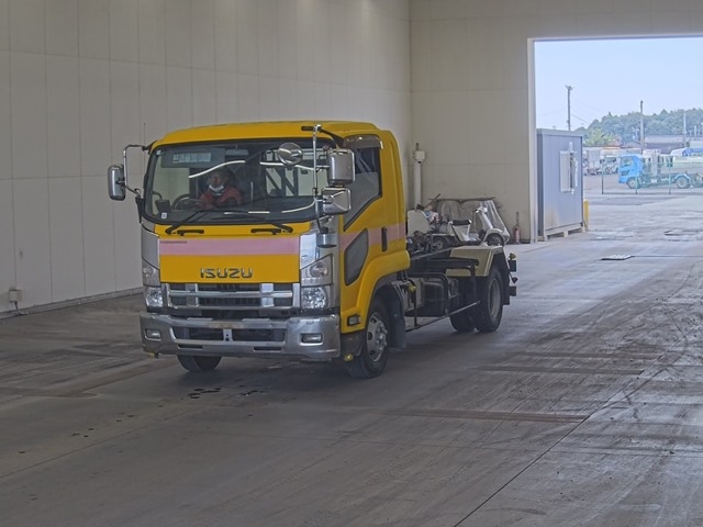 ISUZU FORWARD
