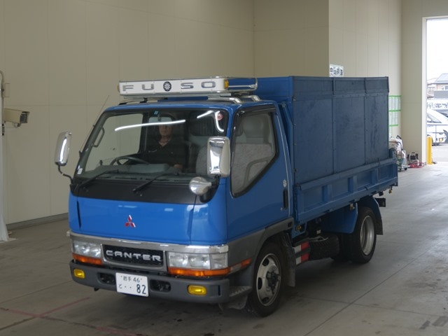 MITSUBISHI CANTER