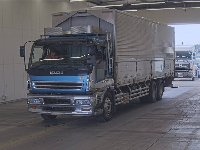 ISUZU GIGA