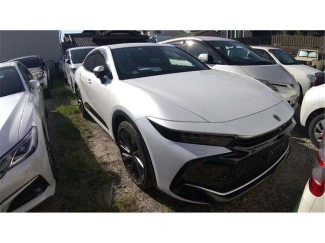 TOYOTA CROWN CROSSOVER