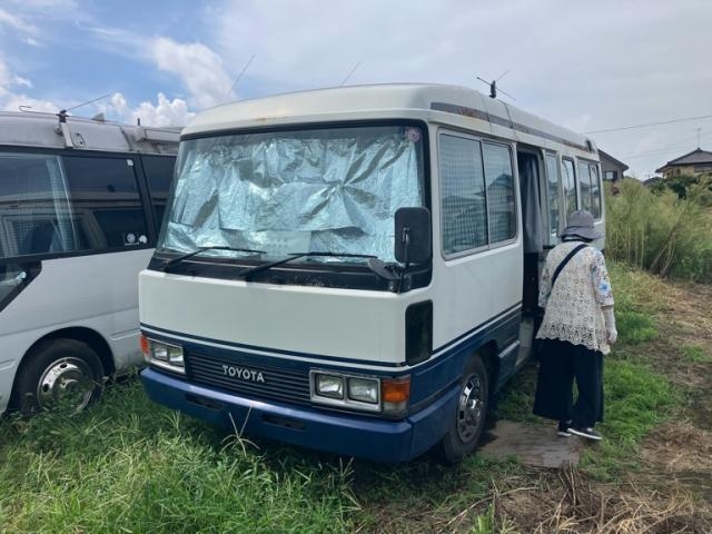 TOYOTA COASTER