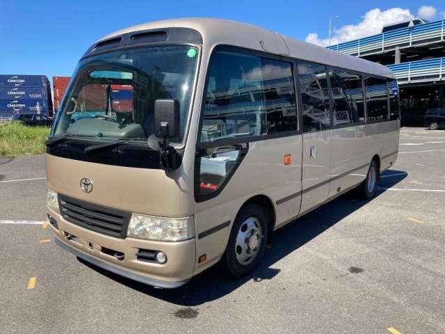 TOYOTA COASTER