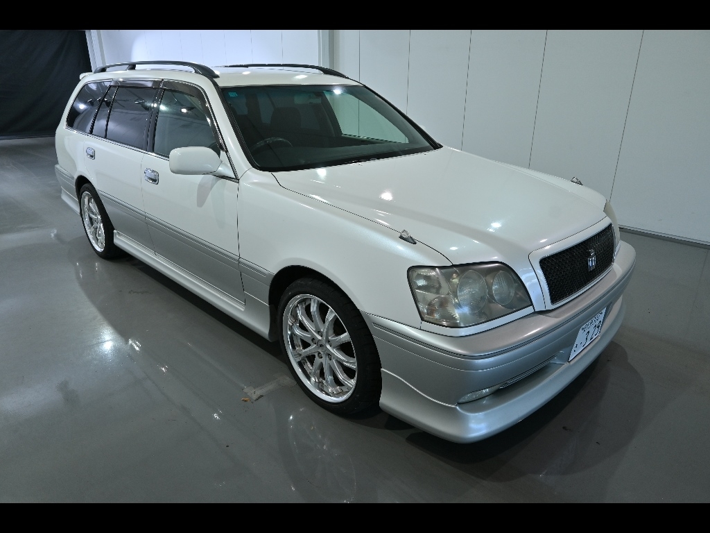 TOYOTA CROWN ESTATE