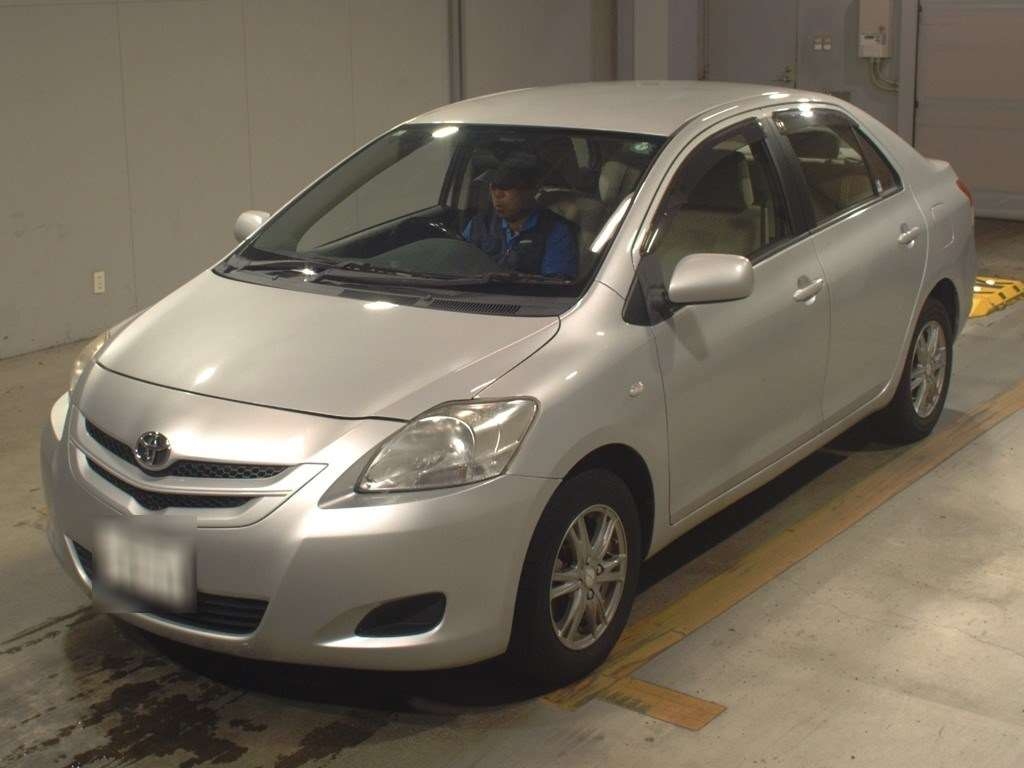 TOYOTA BELTA