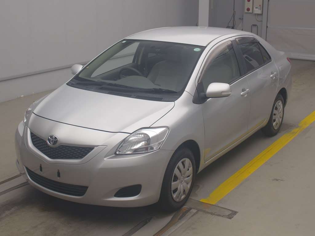 TOYOTA BELTA