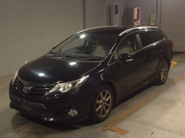 TOYOTA AVENSIS WAGON