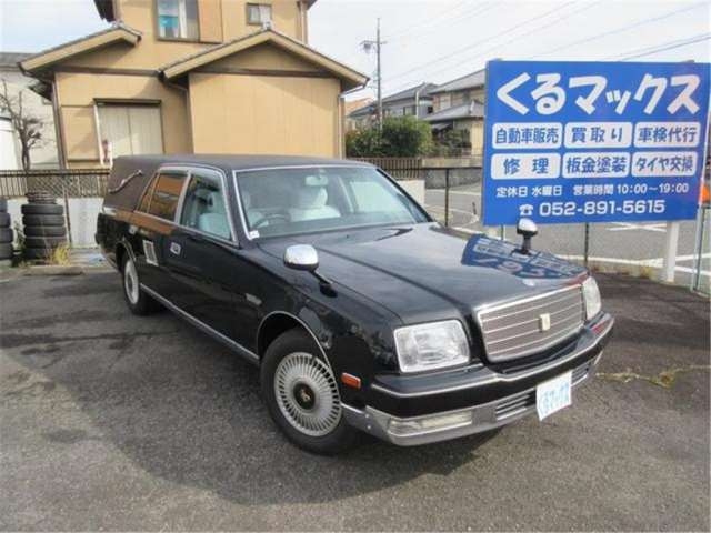 TOYOTA CENTURY