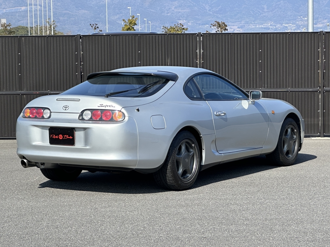 TOYOTA SUPRA