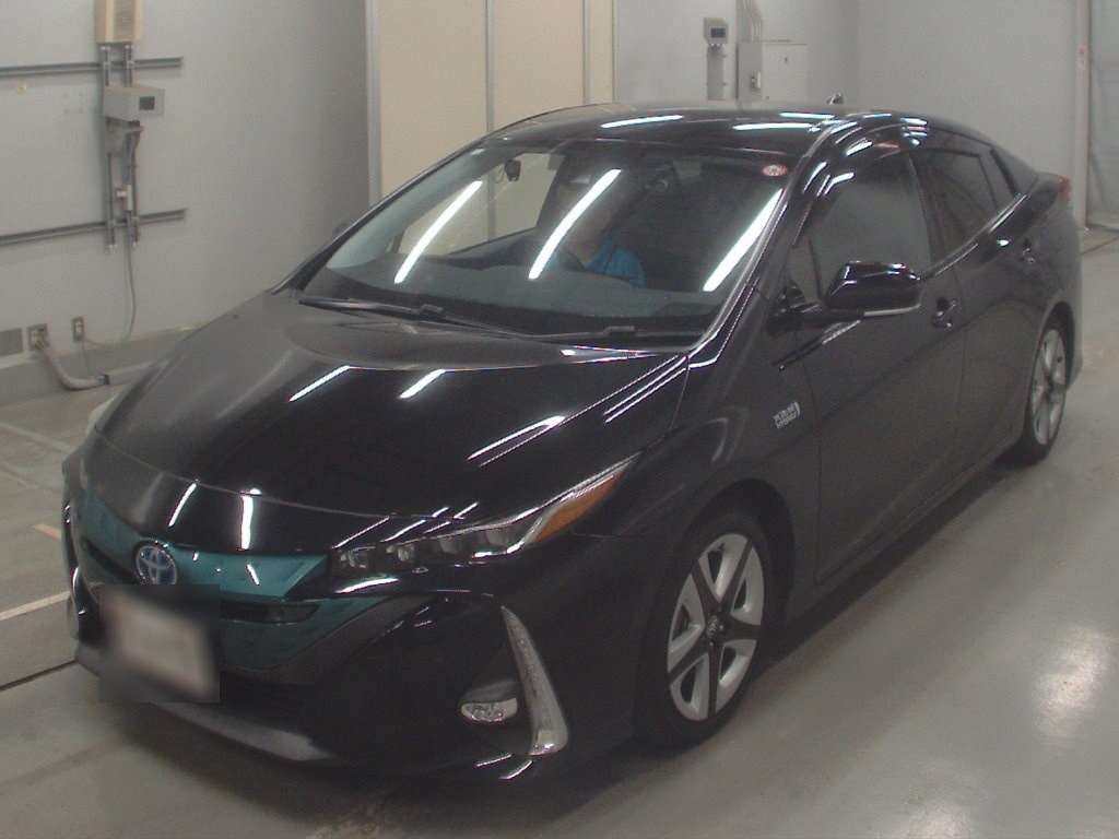 TOYOTA PRIUS PHV