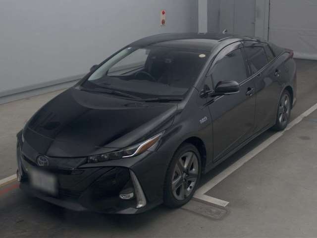 TOYOTA PRIUS PHV
