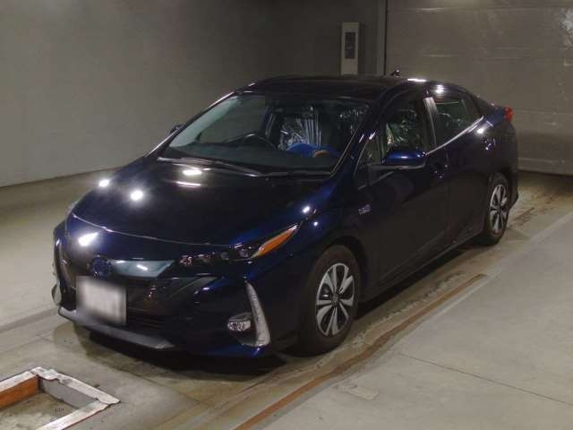 TOYOTA PRIUS PHV
