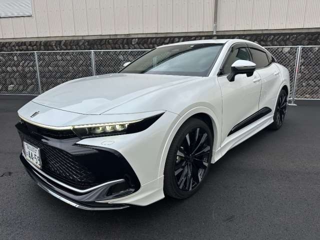 TOYOTA CROWN CROSSOVER