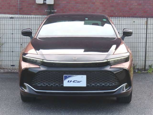 TOYOTA CROWN CROSSOVER