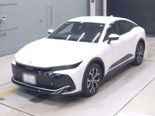 TOYOTA CROWN CROSSOVER