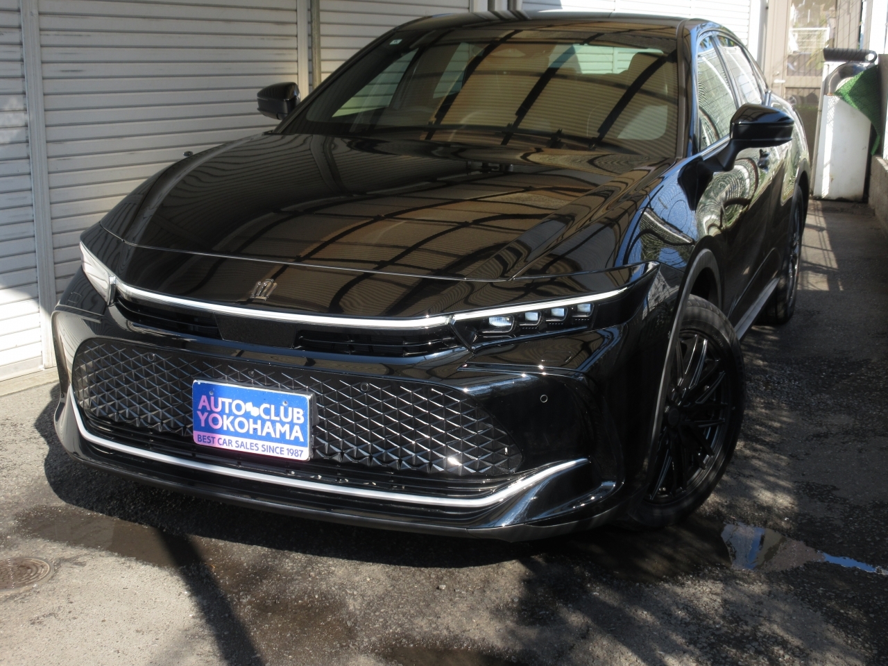 TOYOTA CROWN CROSSOVER