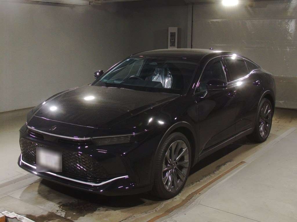 TOYOTA CROWN CROSSOVER