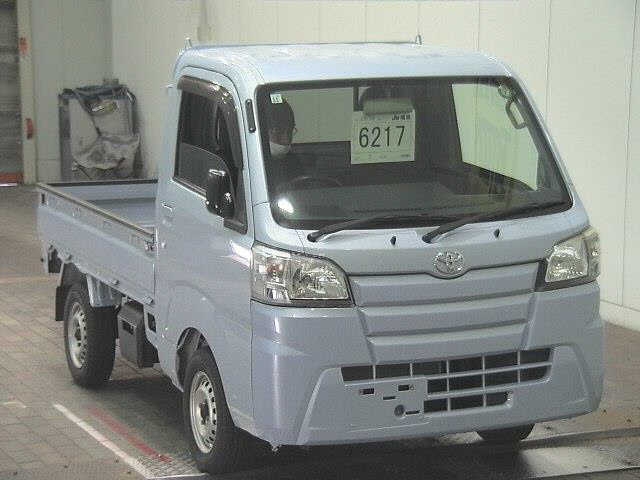 TOYOTA PIXIS TRUCK