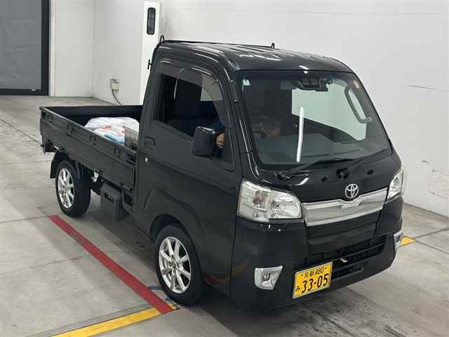 TOYOTA PIXIS TRUCK