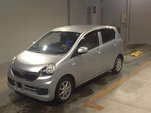 TOYOTA PIXIS EPOCH