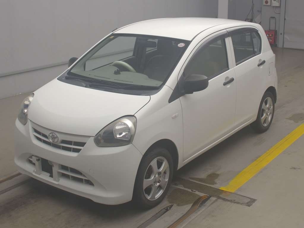 TOYOTA PIXIS EPOCH