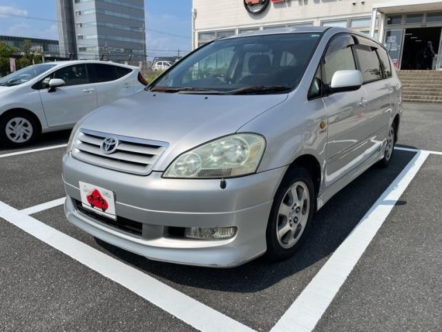 TOYOTA IPSUM
