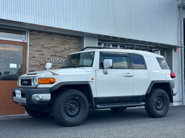 TOYOTA FJ CRUISER