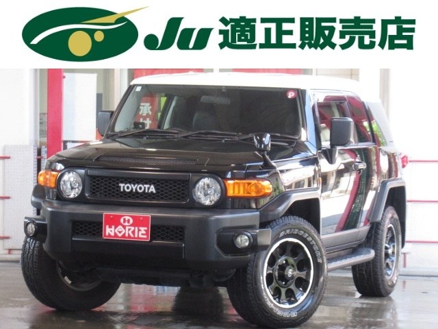 TOYOTA FJ CRUISER