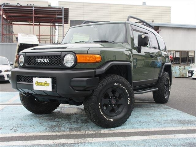 TOYOTA FJ CRUISER