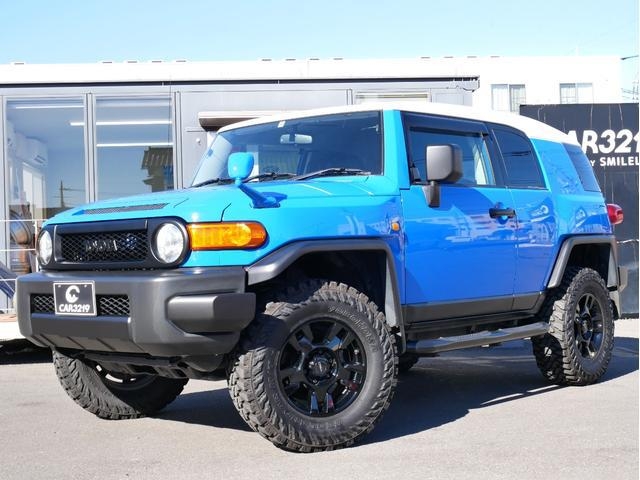 TOYOTA FJ CRUISER