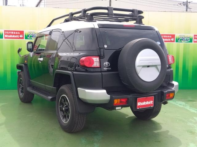 TOYOTA FJ CRUISER