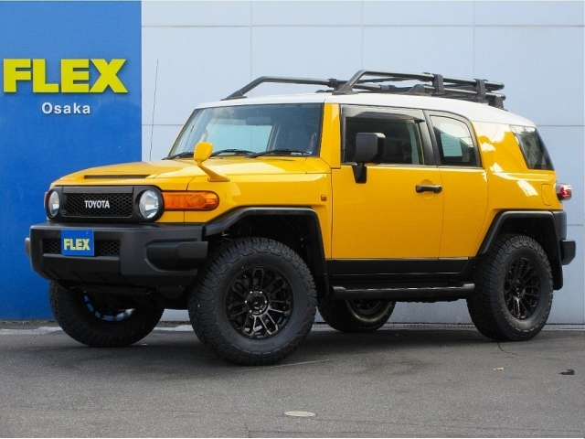 TOYOTA FJ CRUISER