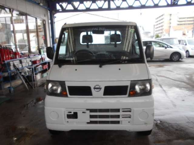 NISSAN CLIPPER TRUCK