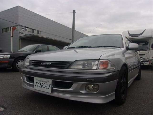 TOYOTA CARINA