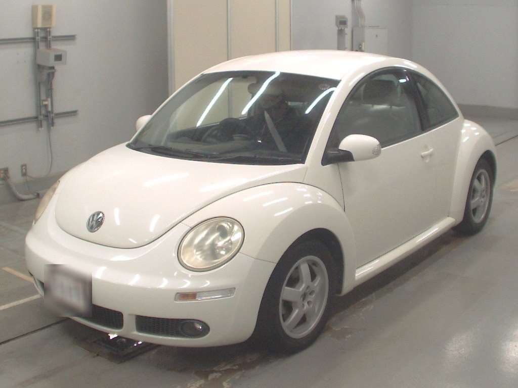 VOLKSWAGEN NEW BEETLE
