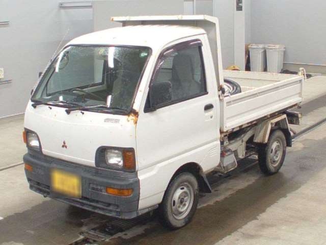 MITSUBISHI MINICAB TRUCK
