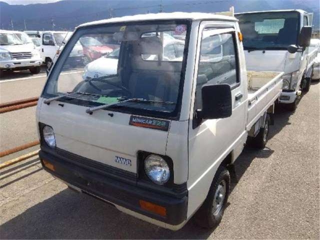 MITSUBISHI MINICAB TRUCK