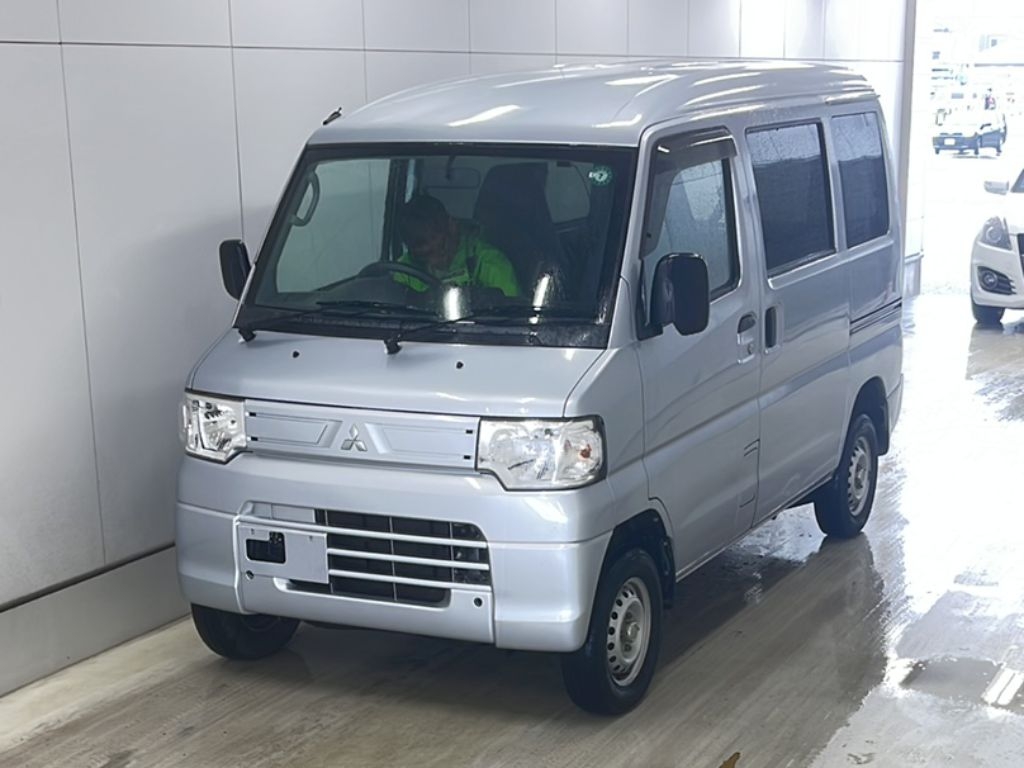 MITSUBISHI MINICAB MIEV